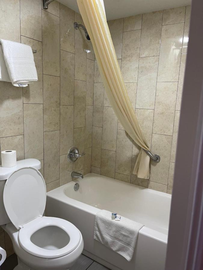 ווסט ממפיס Deluxe Inn מראה חיצוני תמונה